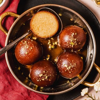 Gulab Jamun (2 Peice)